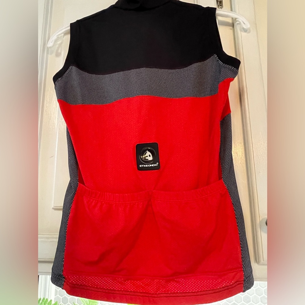 Colorful ETXEONDO Biking Vest
